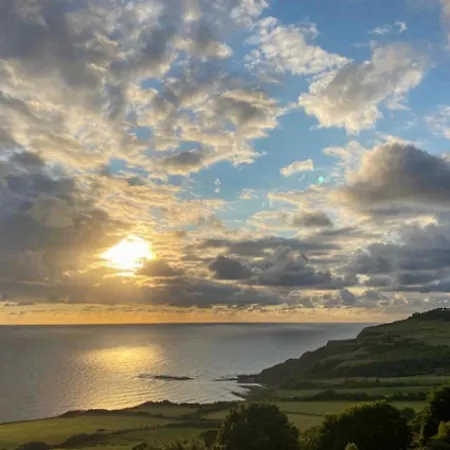 2 Browcote * Ravenscar