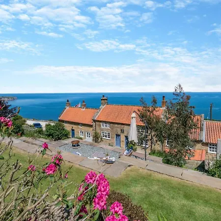2 Bed In Scarborough Oc-sa003 Ravenscar